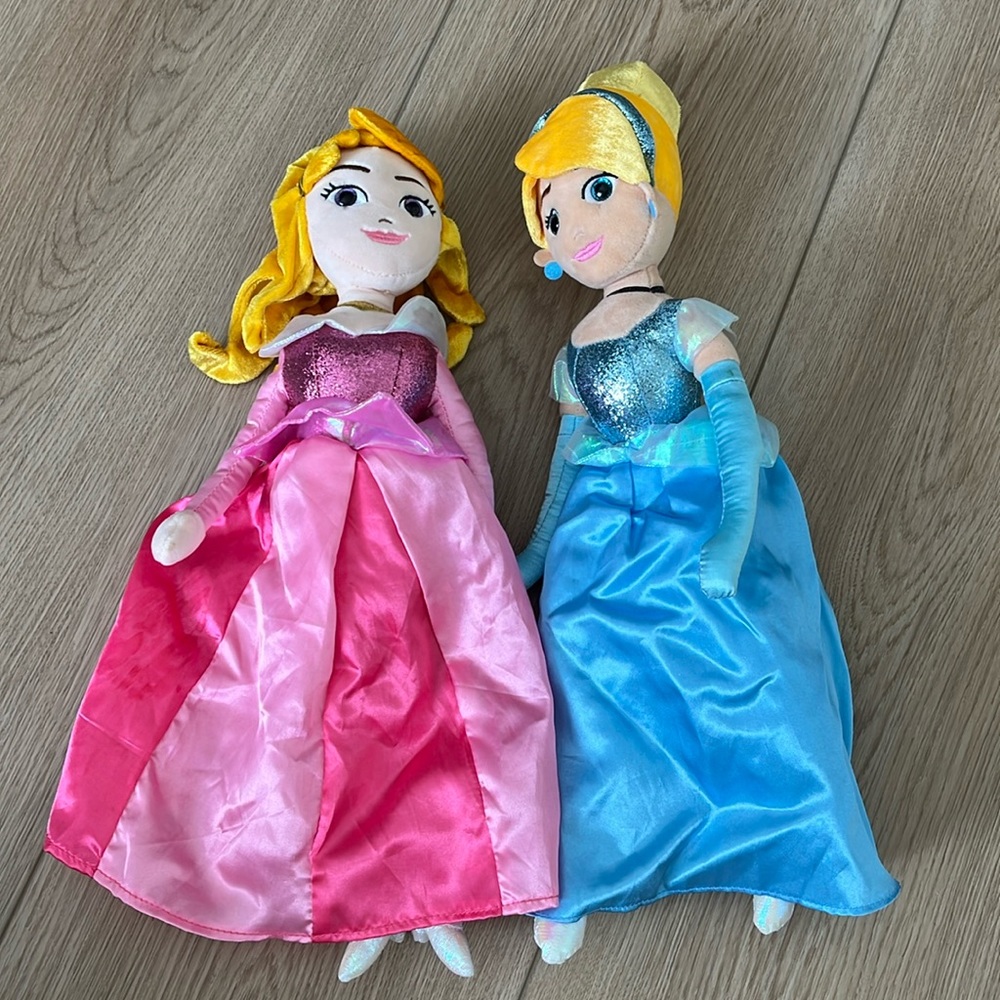 TY x DISNEY set of two princess dolls